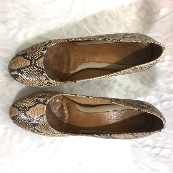 Nurture Faux Snake Skin Heels 8 1/2 - Picture 6 of 6